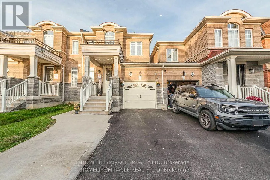 47 MAPLE TRAIL ROAD