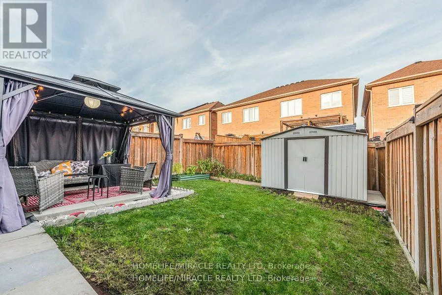 47 MAPLE TRAIL ROAD