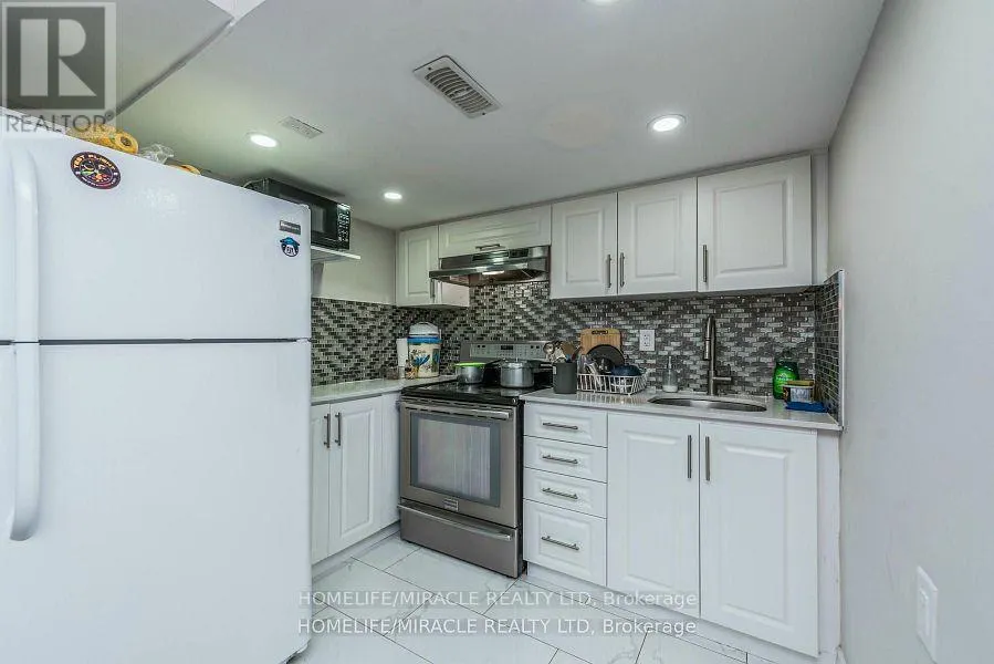 47 MAPLE TRAIL ROAD