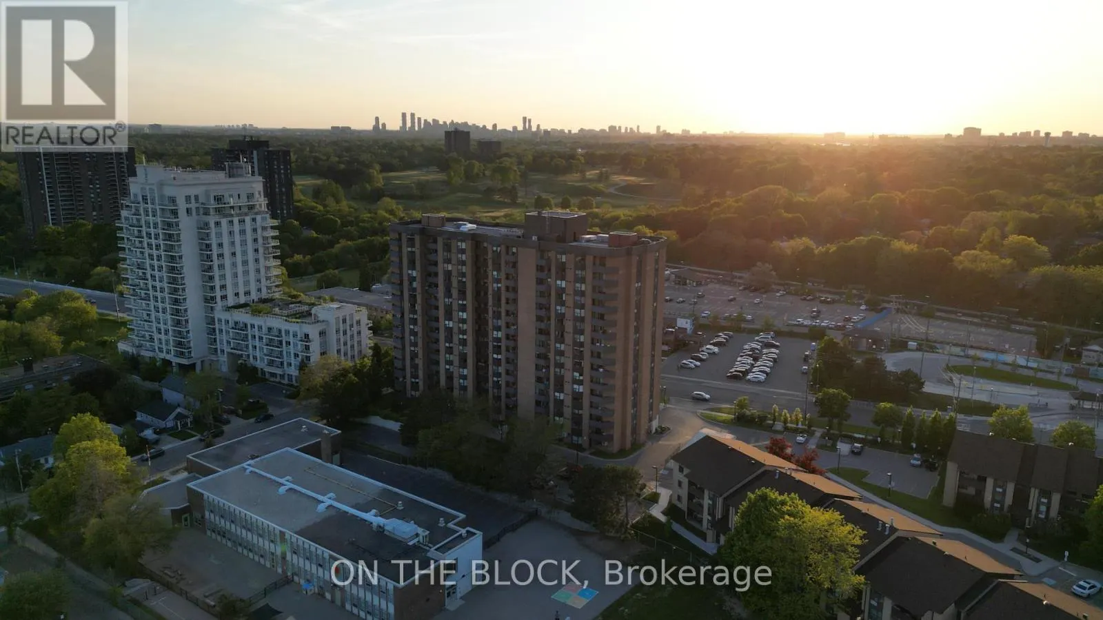 506 - 3845 LAKE SHORE BOULEVARD W