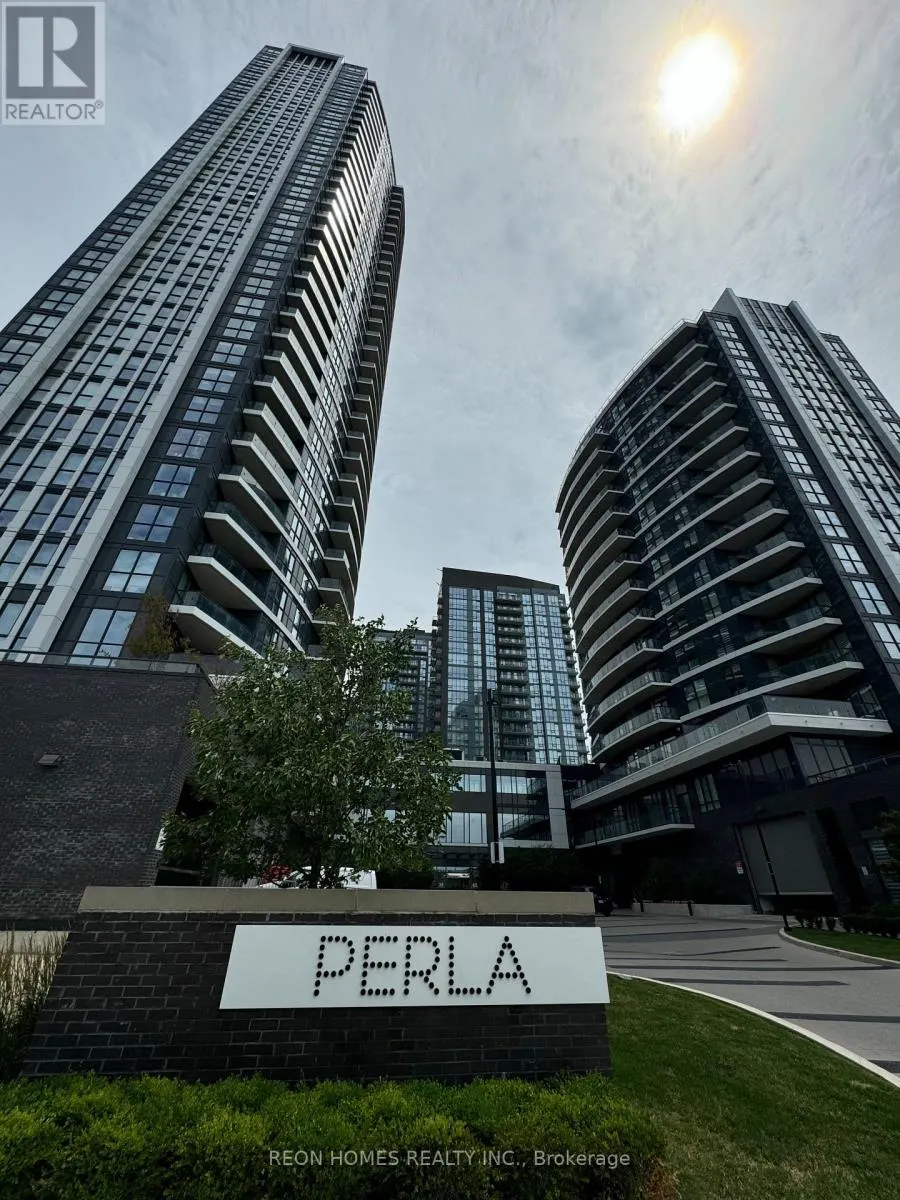 114 - 35 WATERGARDEN DRIVE