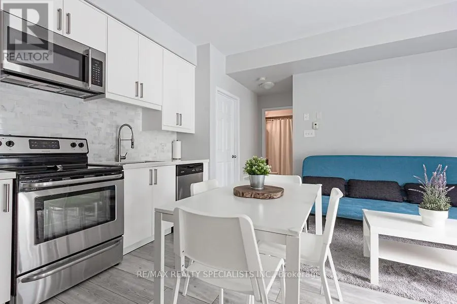22 - 5650 WINSTON CHURCHILL BOULEVARD
