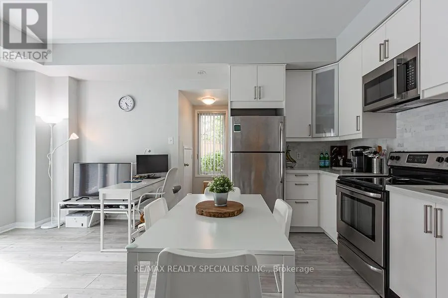22 - 5650 WINSTON CHURCHILL BOULEVARD