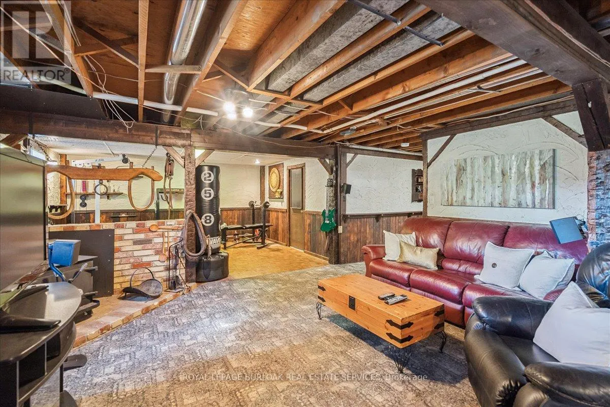 1424 ALFRED CRESCENT