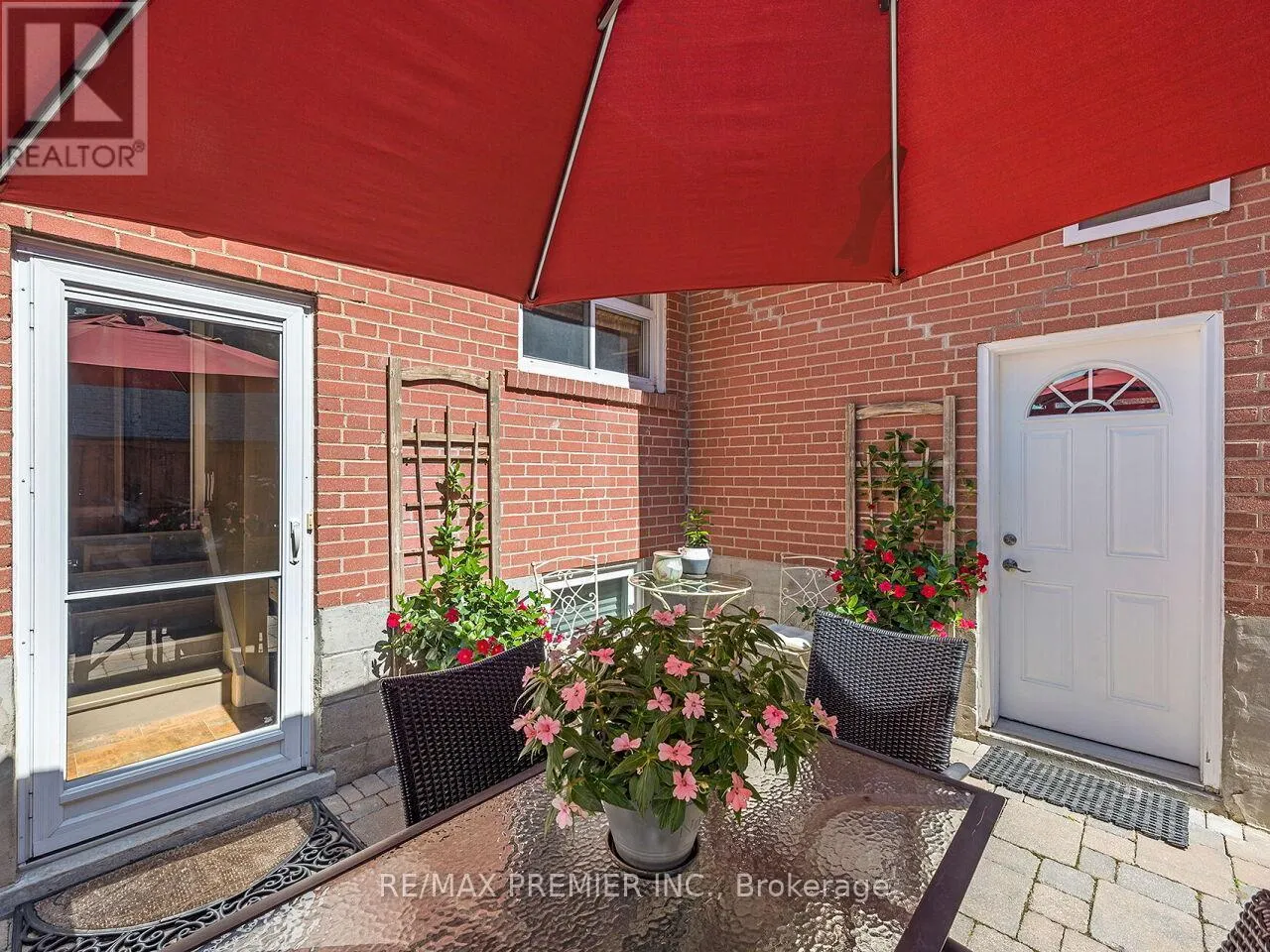 2894 WESTON ROAD