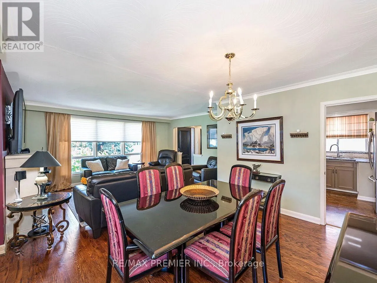 2894 WESTON ROAD