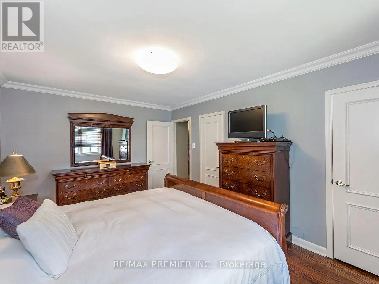 2894 WESTON ROAD