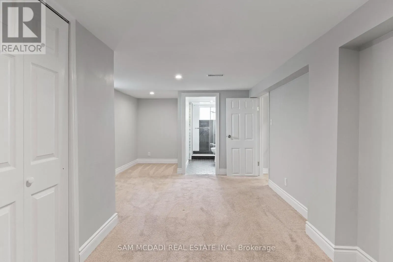158 FELAN AVENUE