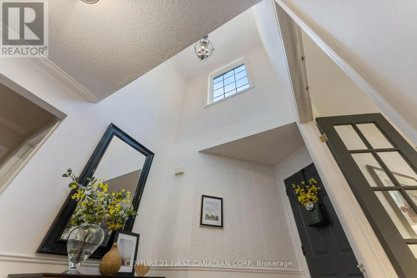 1224 NATHANIEL CRESCENT