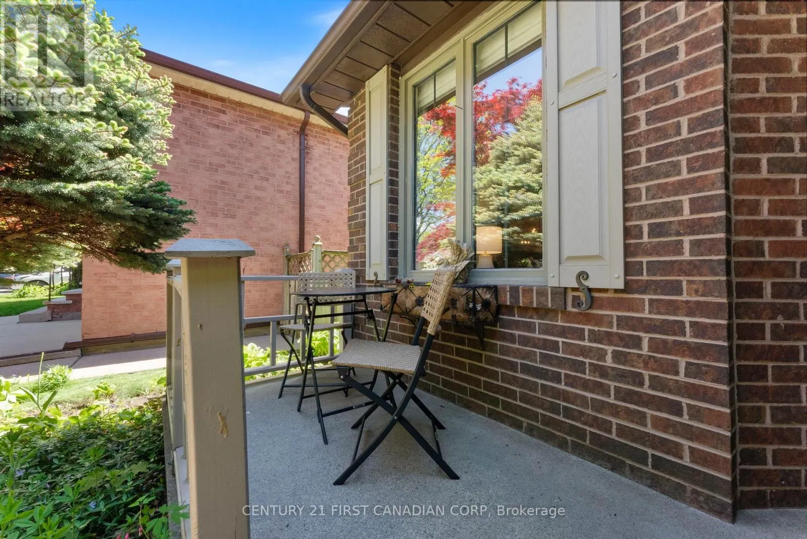 1224 NATHANIEL CRESCENT