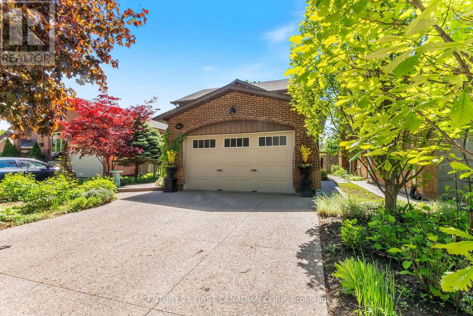 1224 NATHANIEL CRESCENT