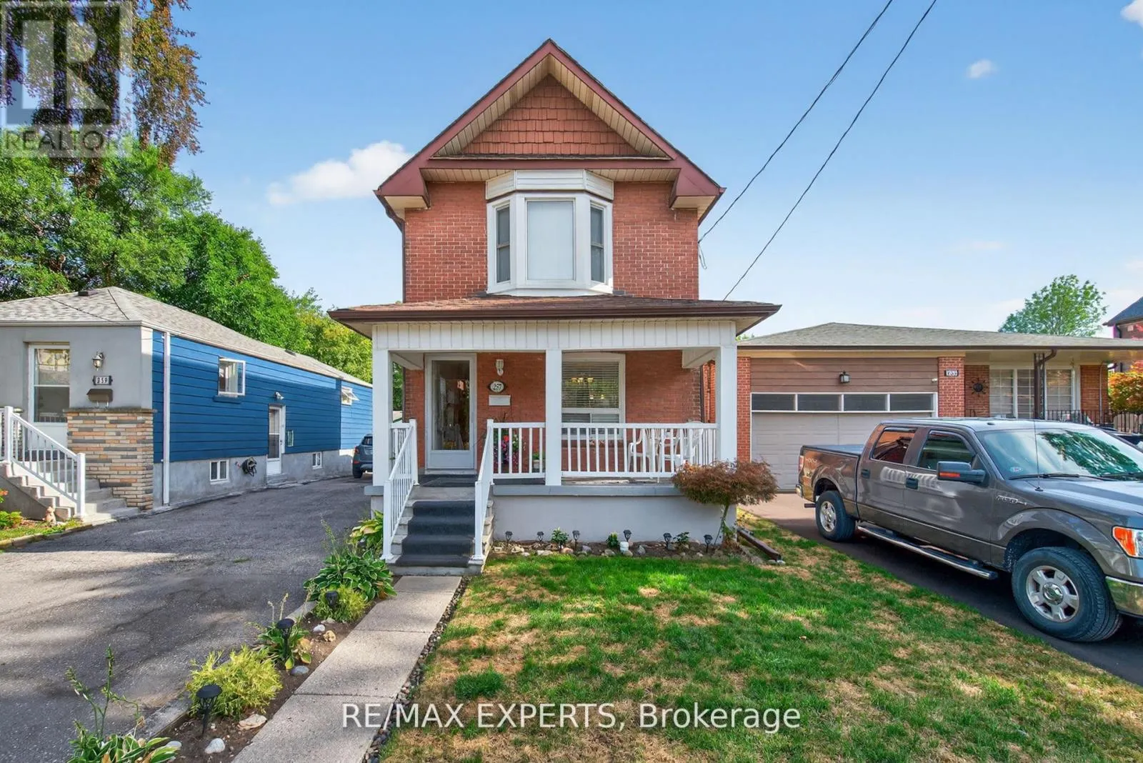 257 JOHN STREET