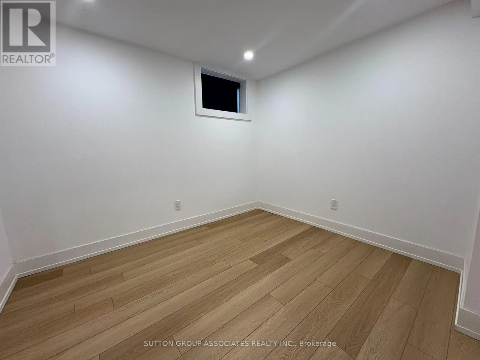 LOWER - 1059 BRIAR HILL AVENUE
