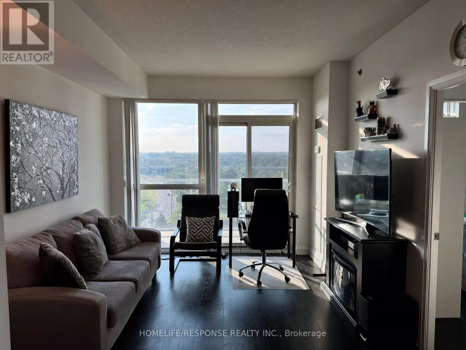 1112 - 65 SPEERS ROAD