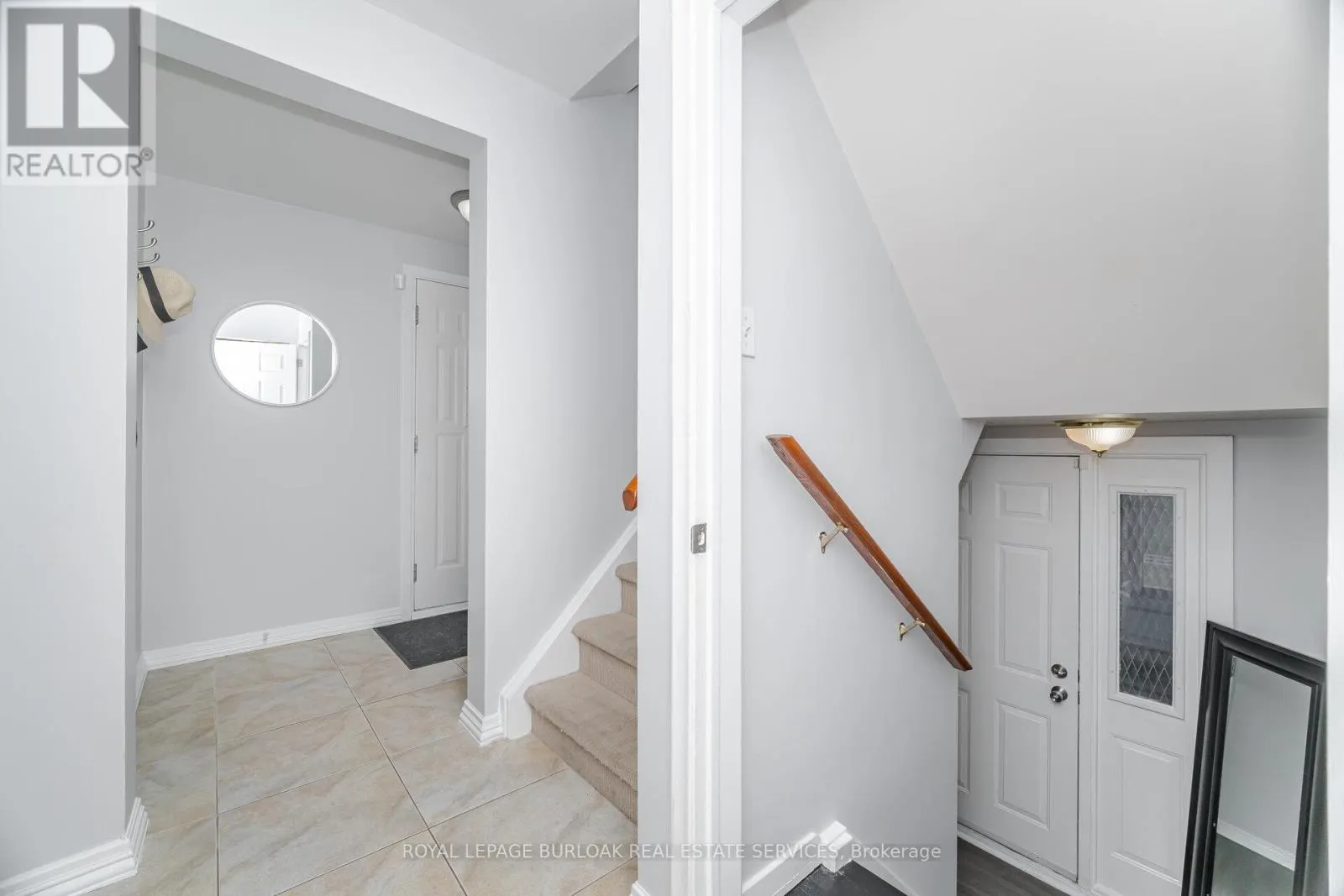 2295 BARCLAY ROAD
