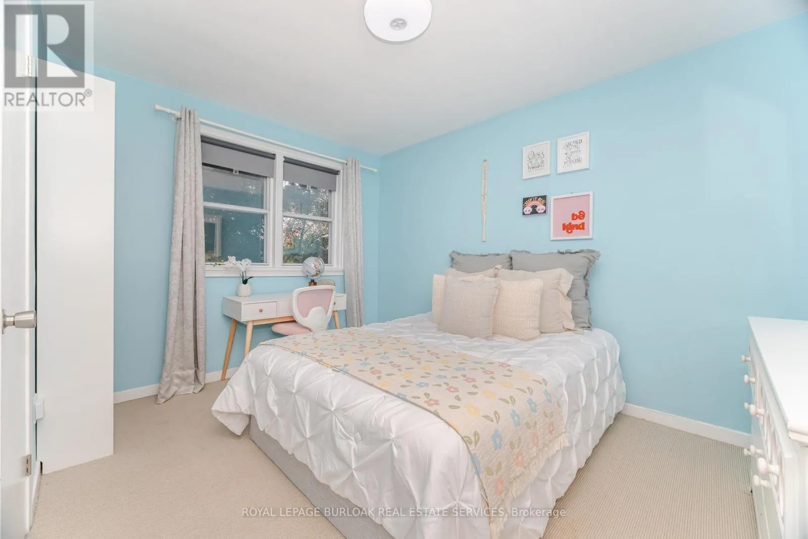 2295 BARCLAY ROAD