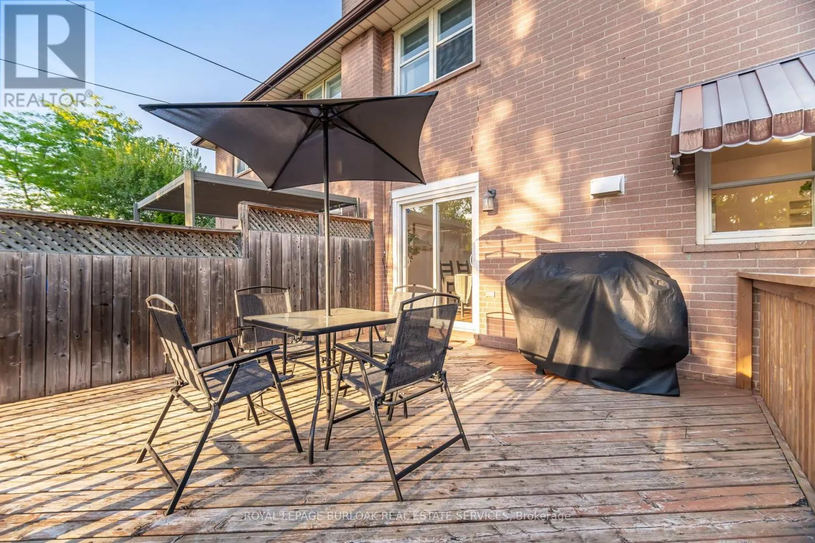 2295 BARCLAY ROAD