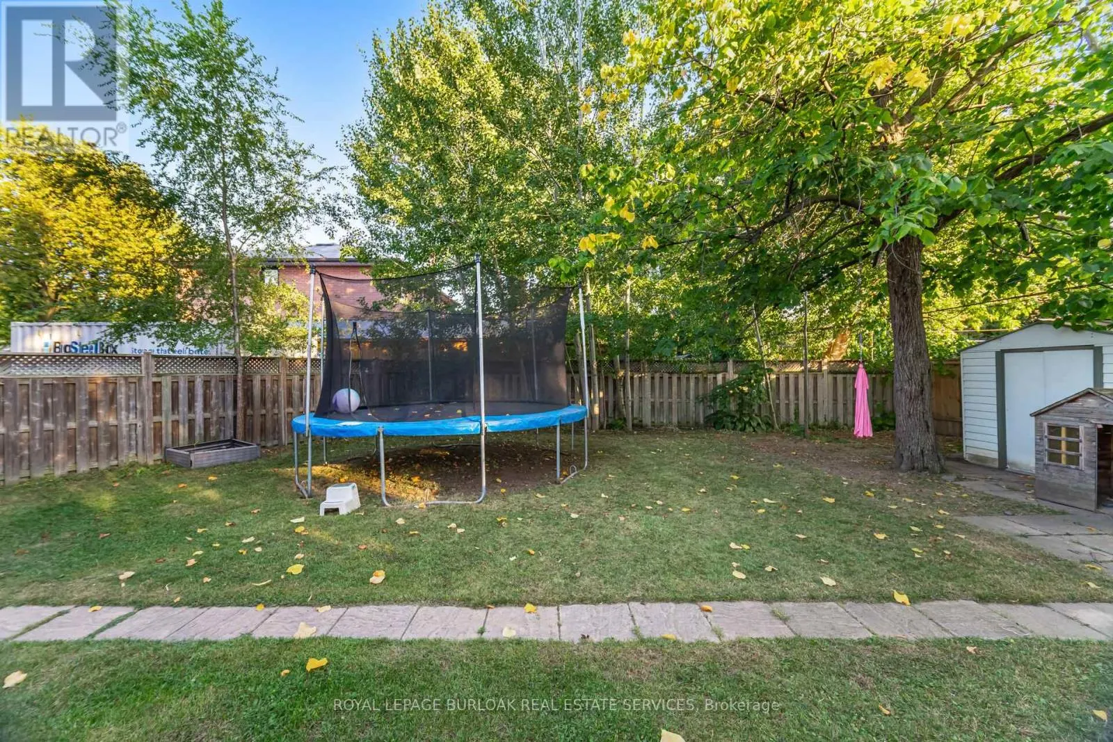 2295 BARCLAY ROAD