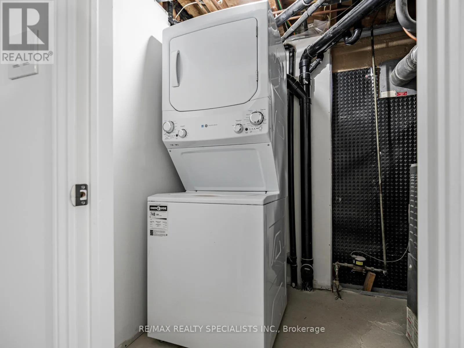 BASEMENT - 10 KENTROYAL DRIVE