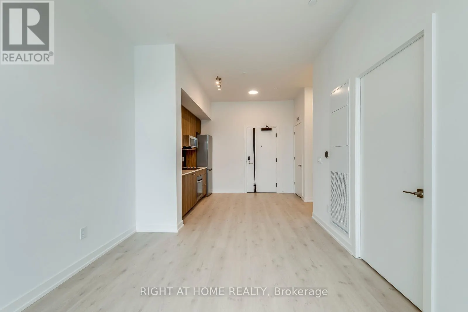 136 - 2501 SAW WHET BOULEVARD