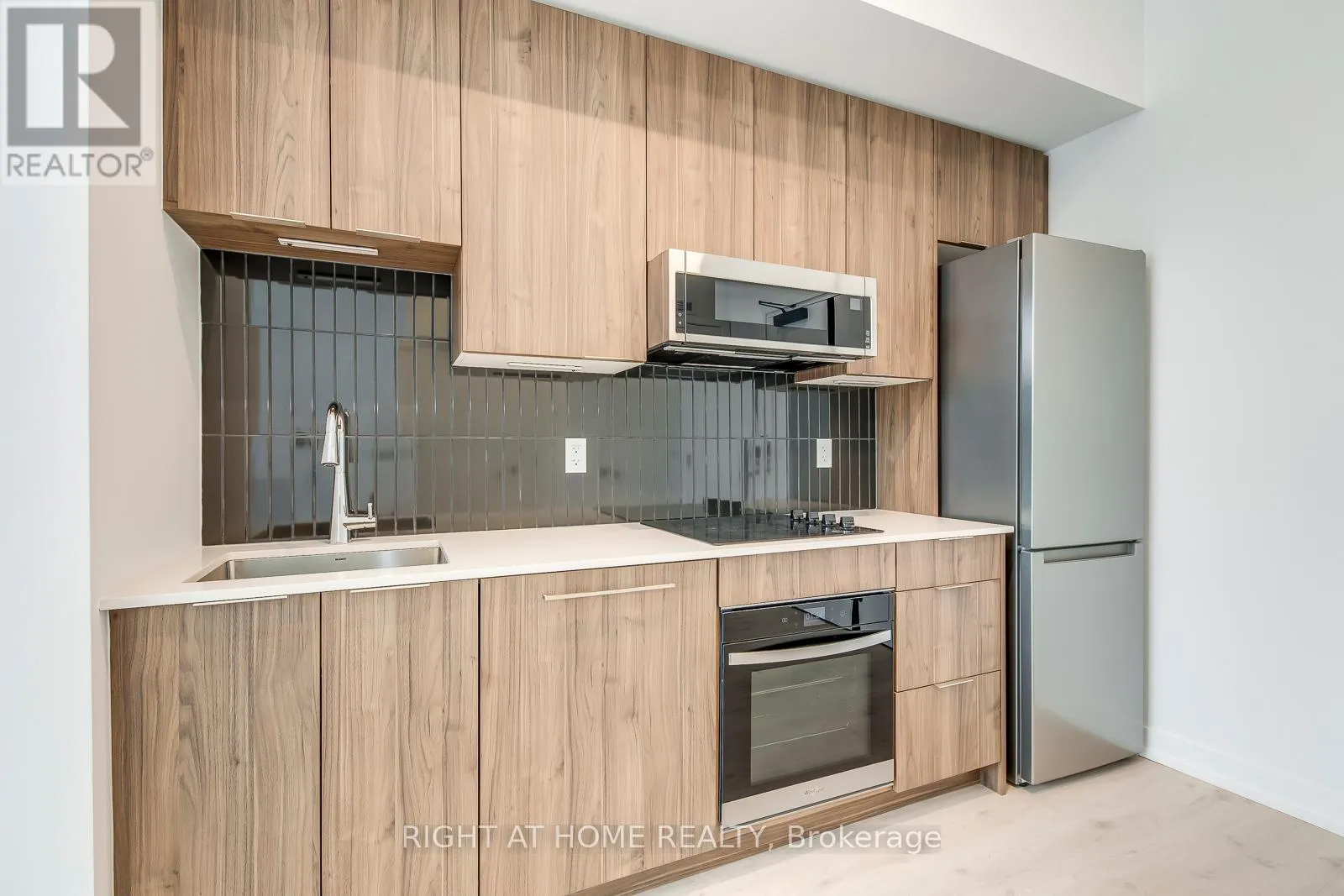 136 - 2501 SAW WHET BOULEVARD