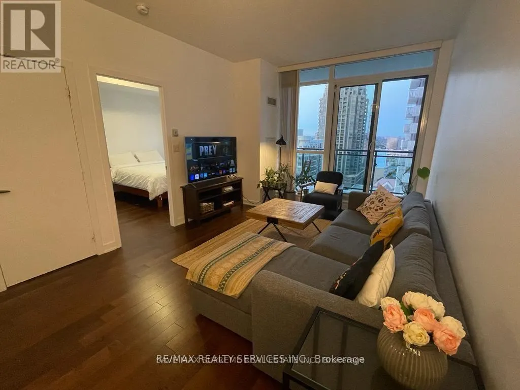 1710 - 4070 CONFEDERATION PARKWAY