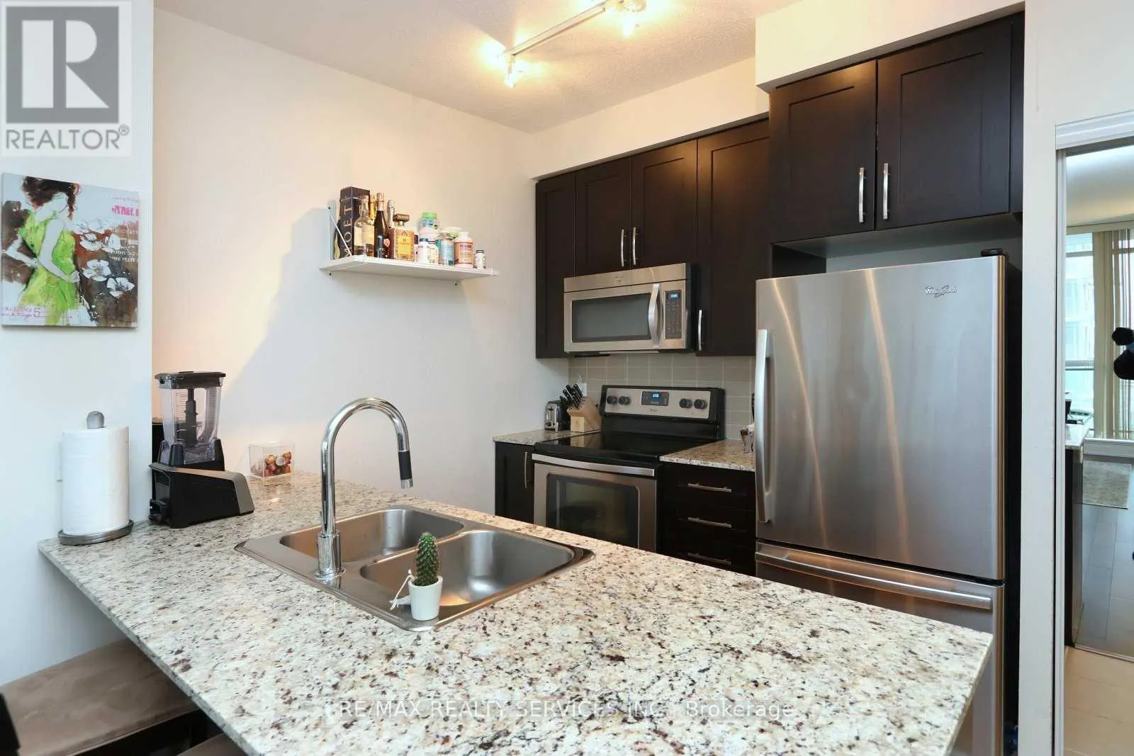 1710 - 4070 CONFEDERATION PARKWAY