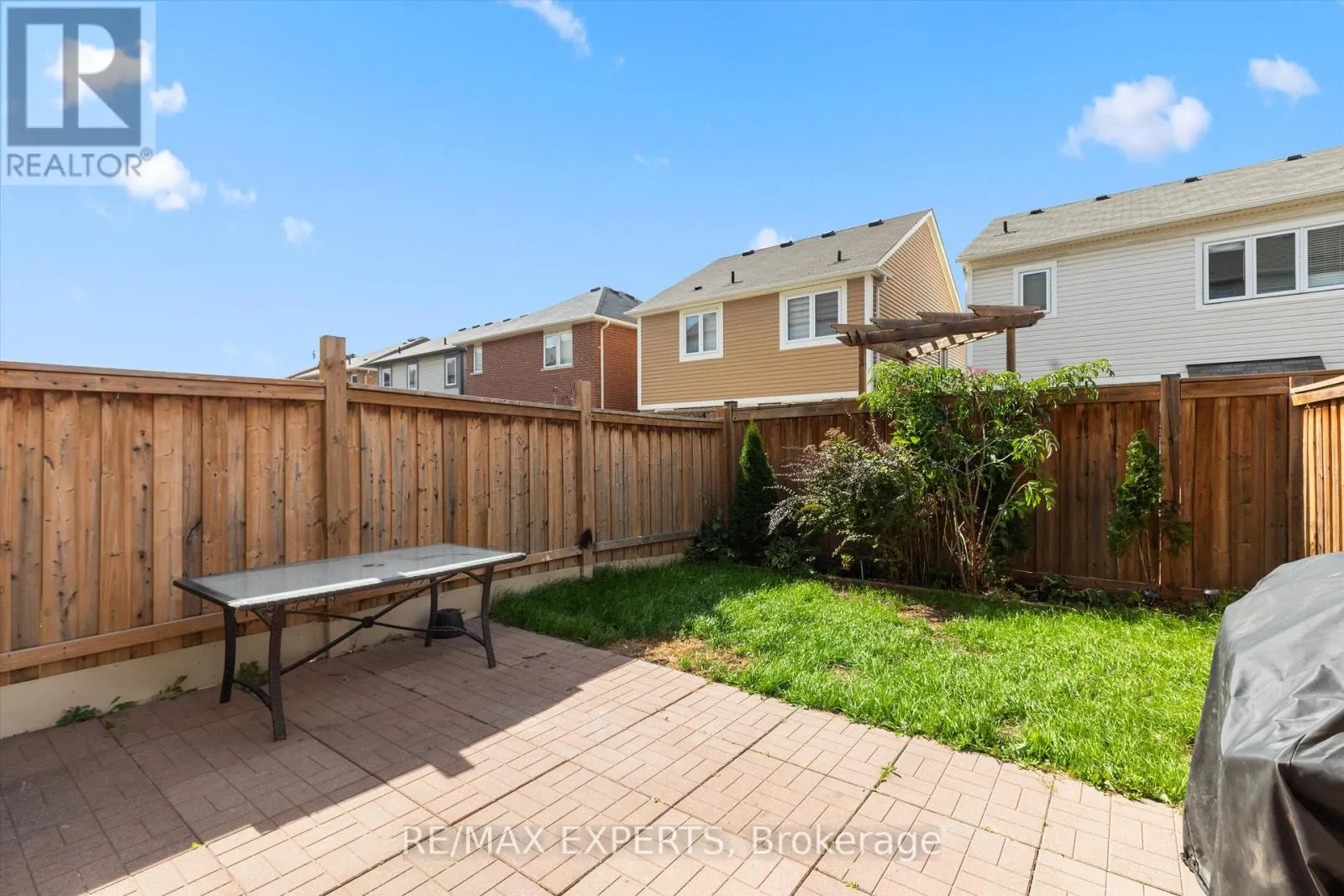 84 VANHORE CLOSE