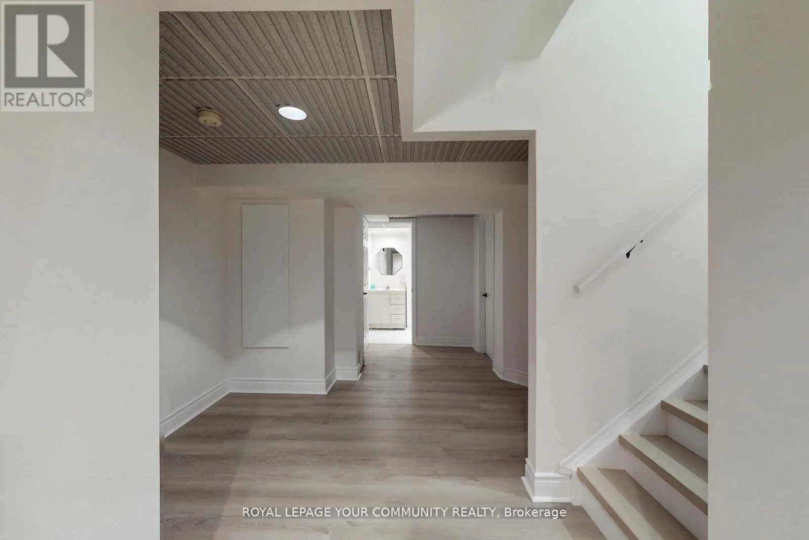 5158 SUNDIAL COURT