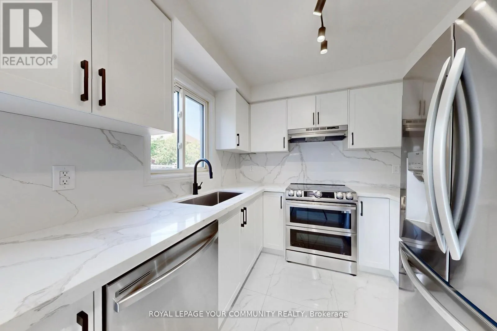 5158 SUNDIAL COURT