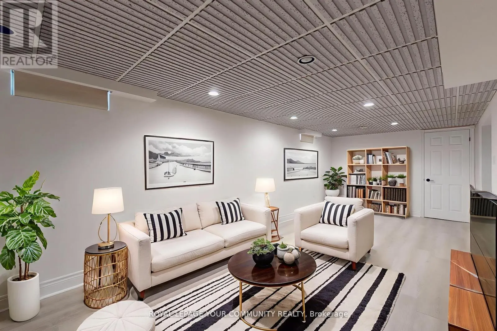 5158 SUNDIAL COURT