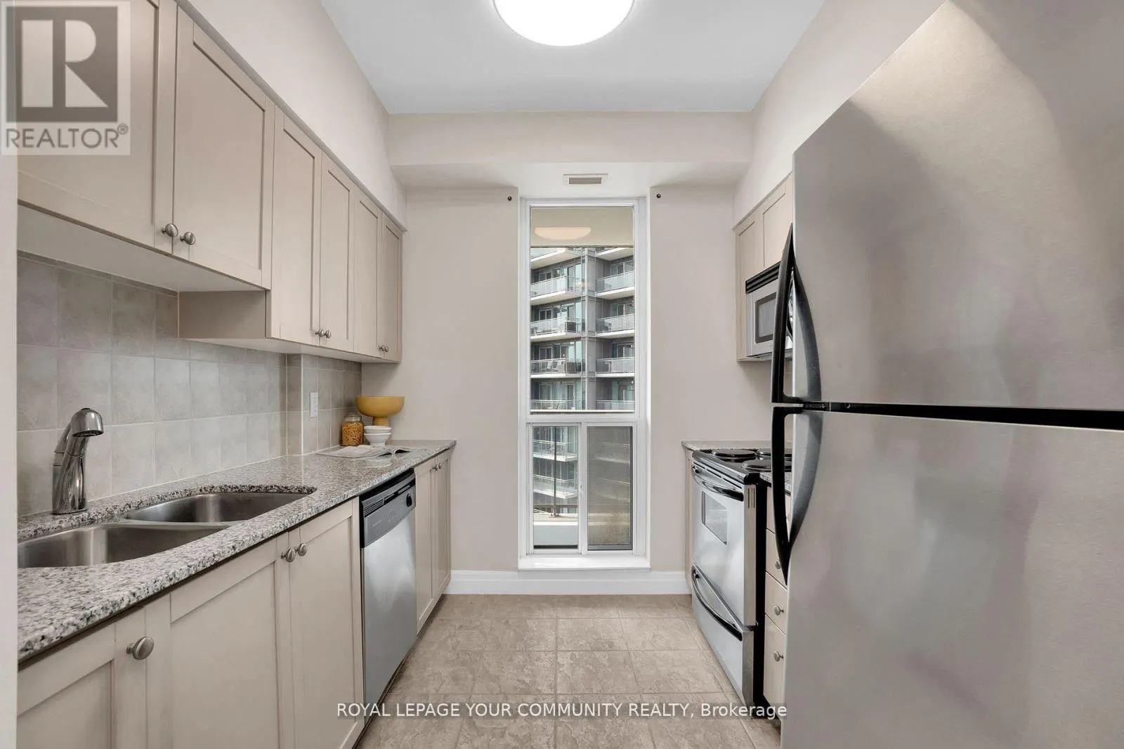 1506 - 2119 LAKE SHORE BOULEVARD W