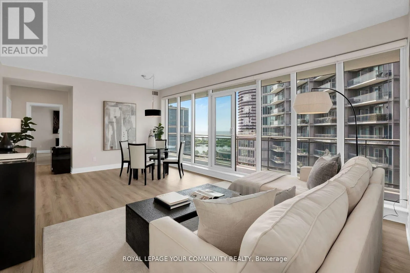 1506 - 2119 LAKE SHORE BOULEVARD W