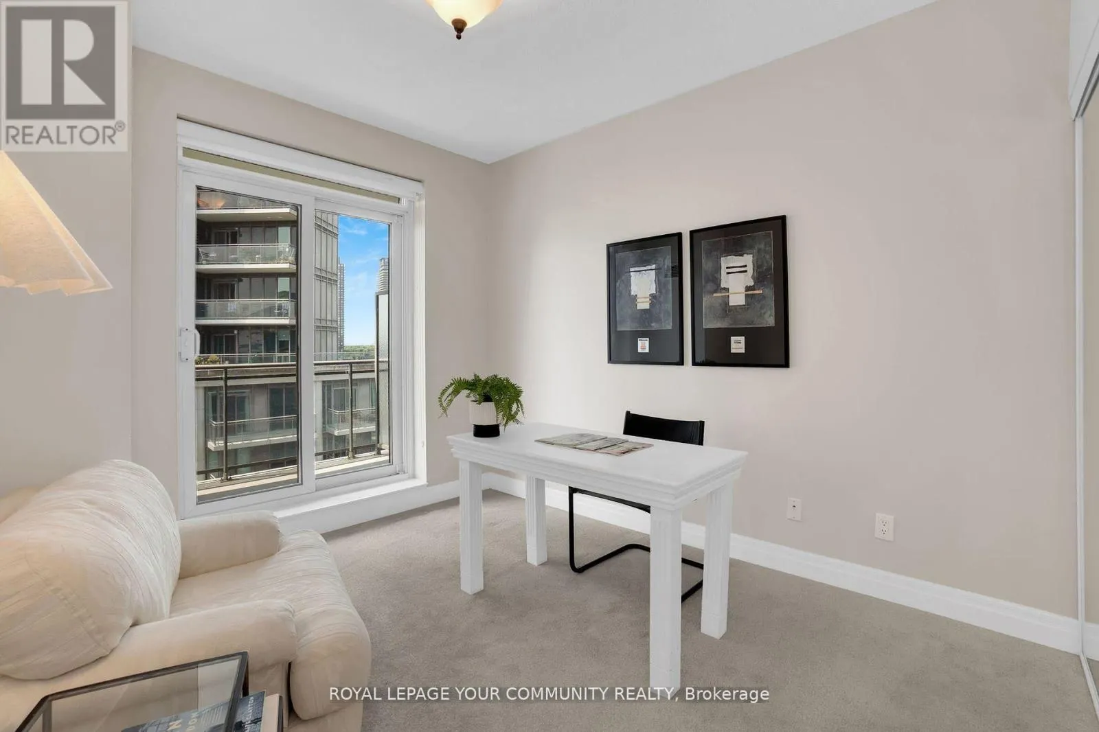 1506 - 2119 LAKE SHORE BOULEVARD W