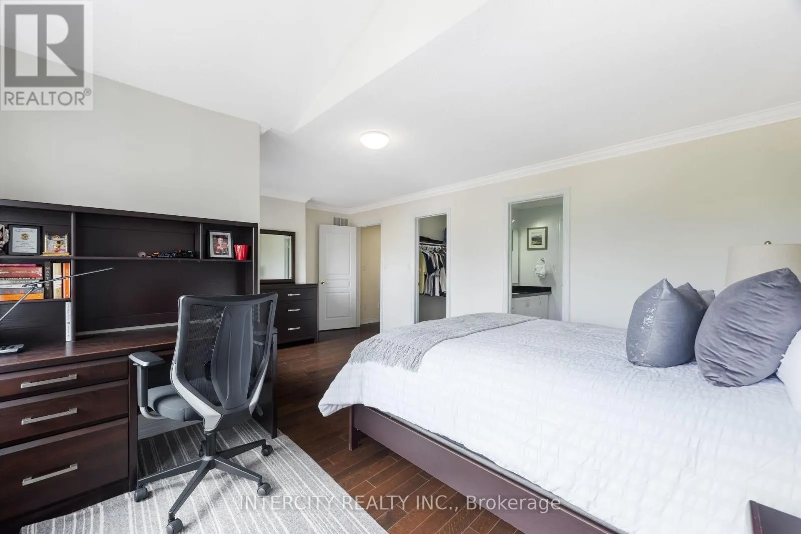 41 TAPPET DRIVE