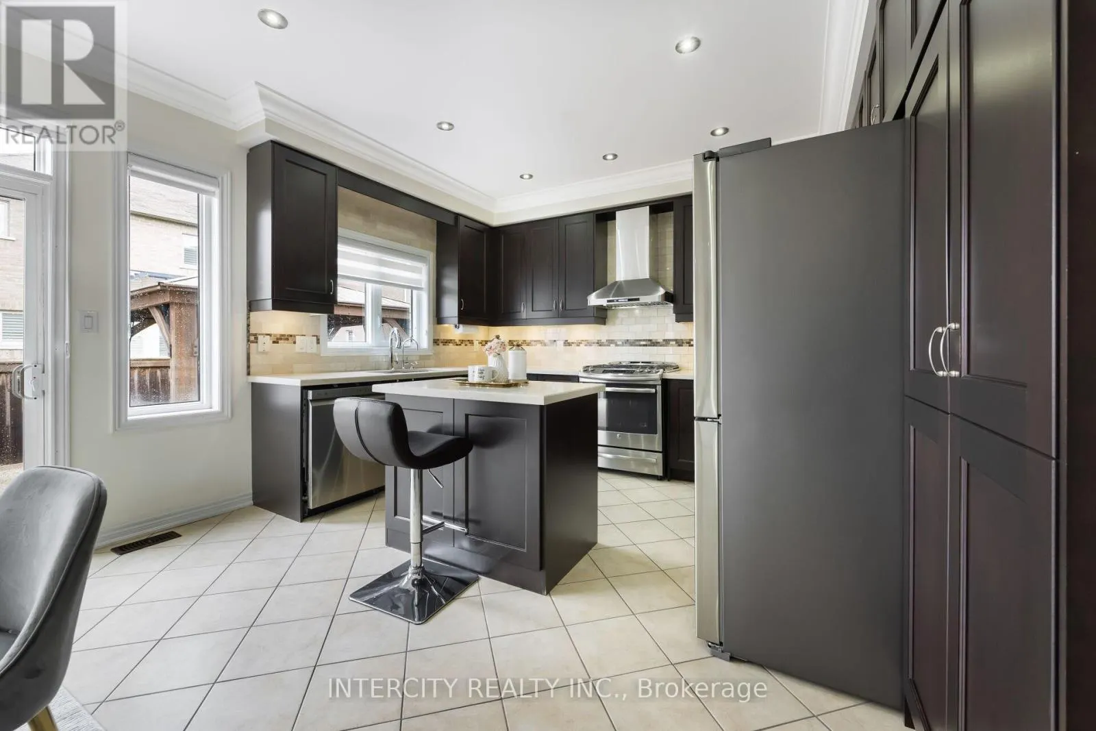41 TAPPET DRIVE