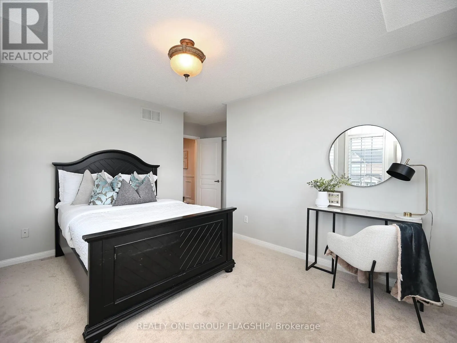 3855 THOMAS STREET
