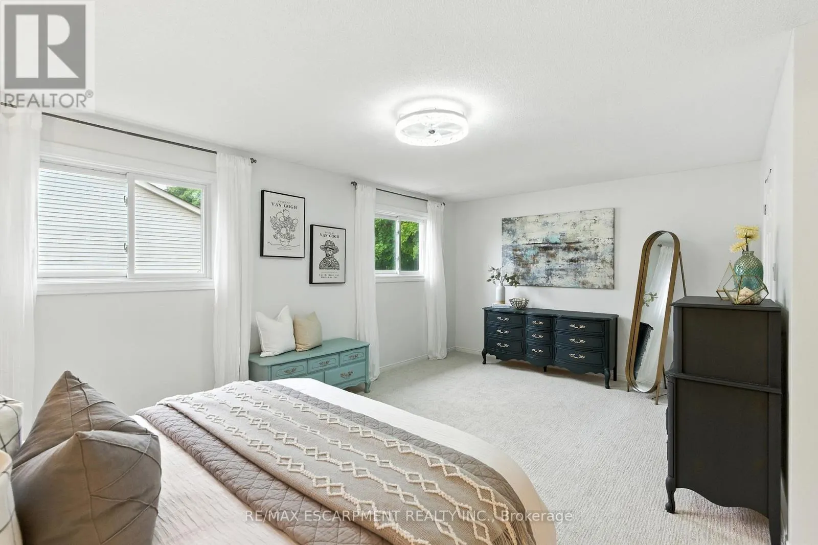 23 - 415 RIVER OAKS BOULEVARD W