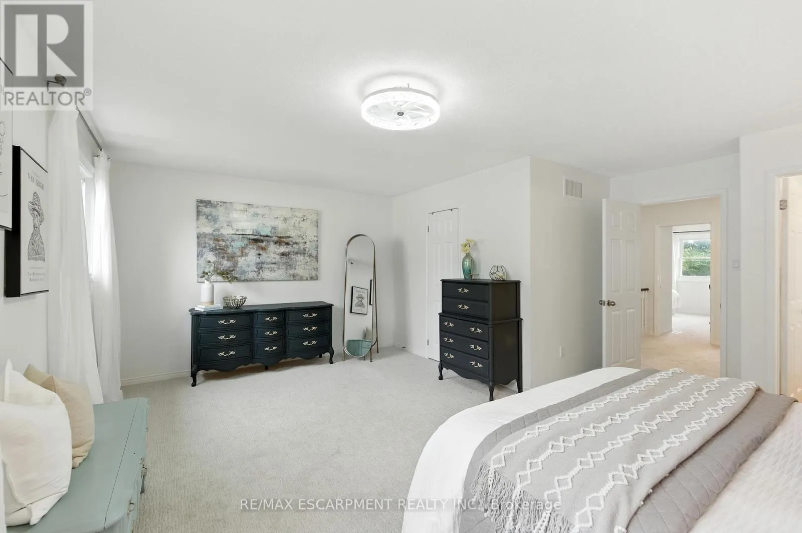 23 - 415 RIVER OAKS BOULEVARD W