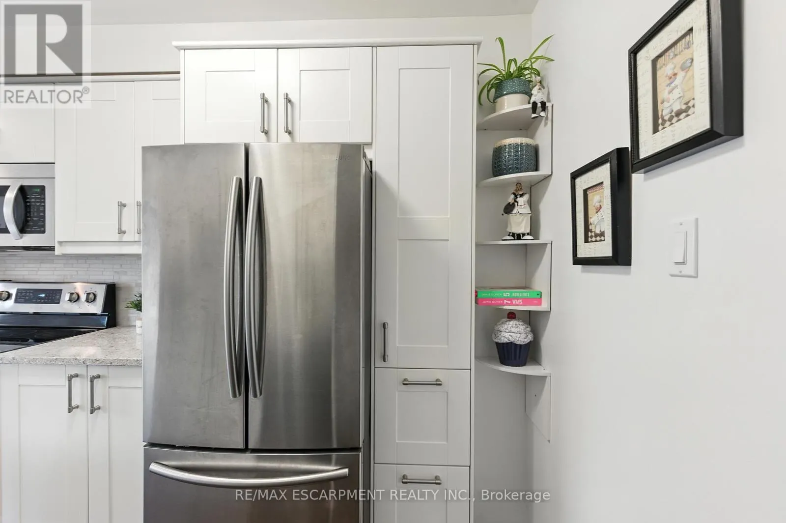 23 - 415 RIVER OAKS BOULEVARD W