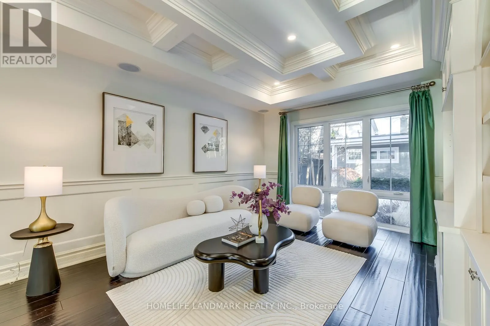 214 WANETA DRIVE