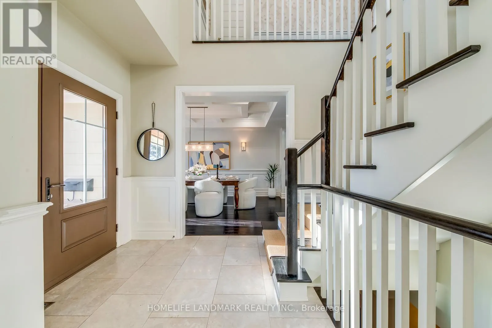 214 WANETA DRIVE