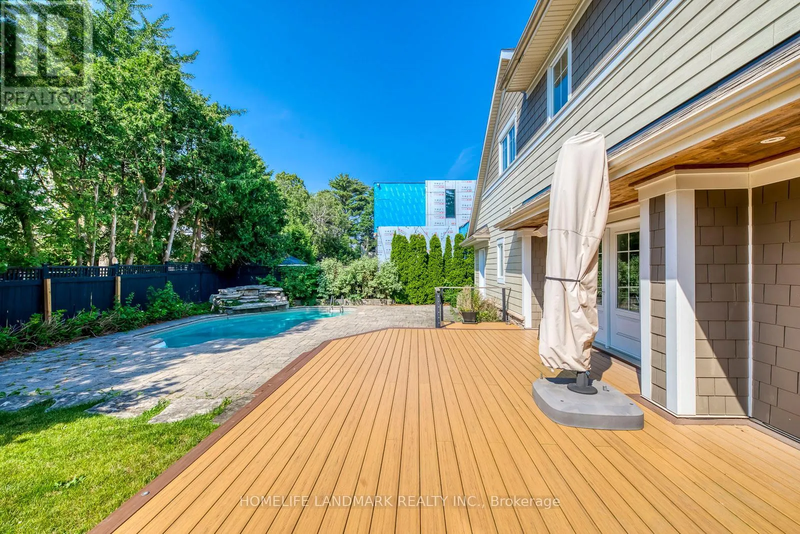 214 WANETA DRIVE