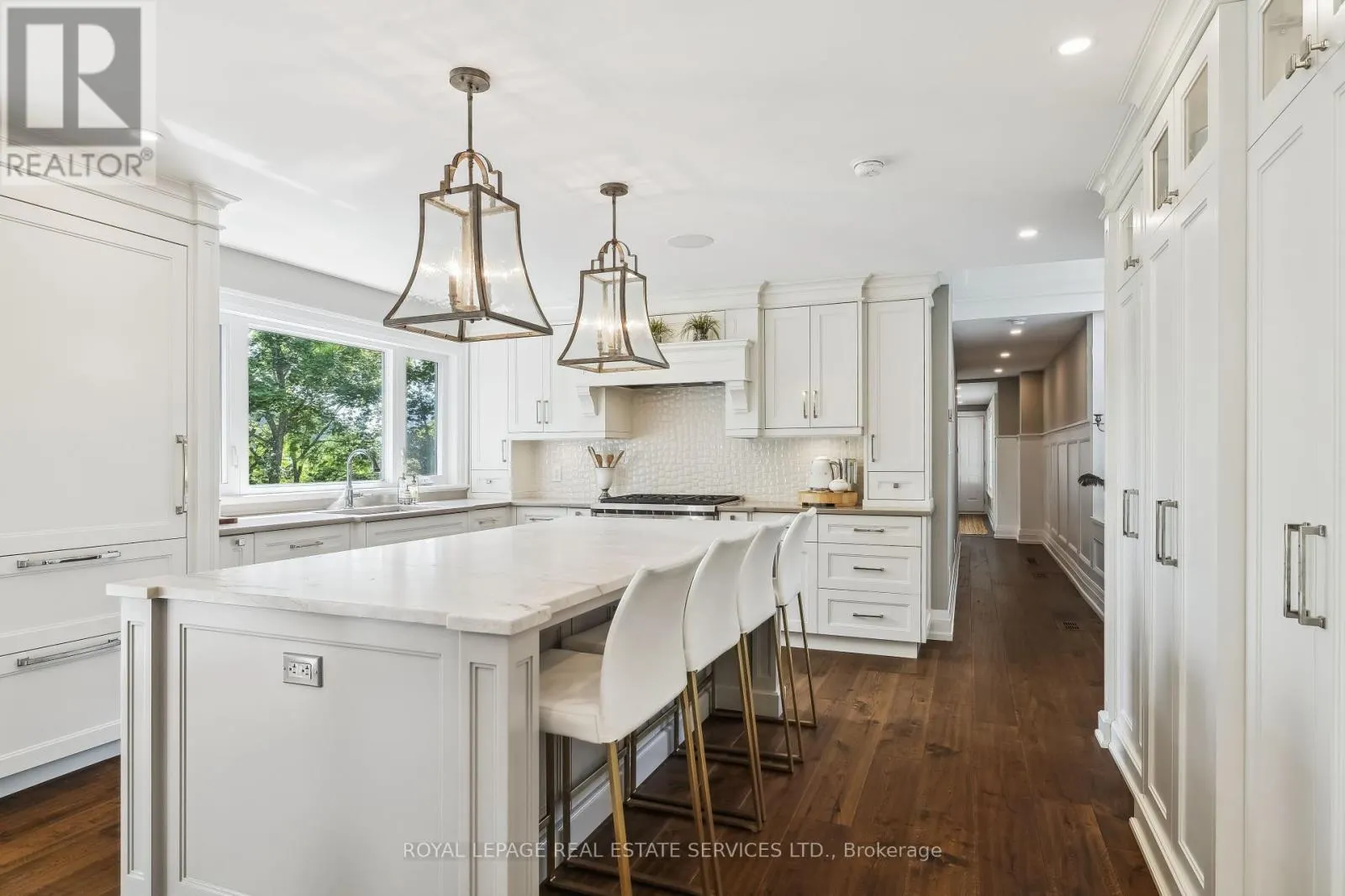 382 TRAFALGAR ROAD
