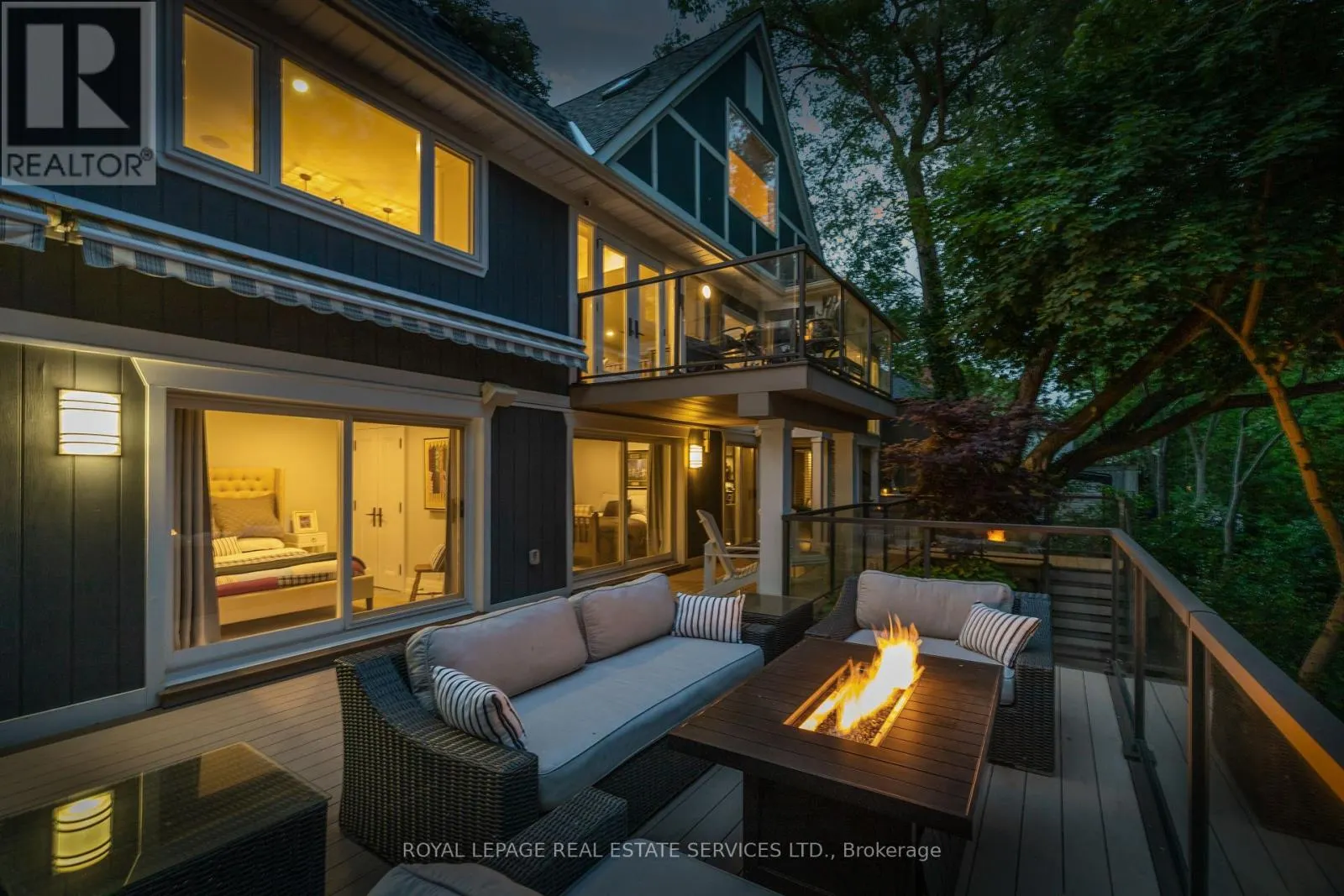 382 TRAFALGAR ROAD