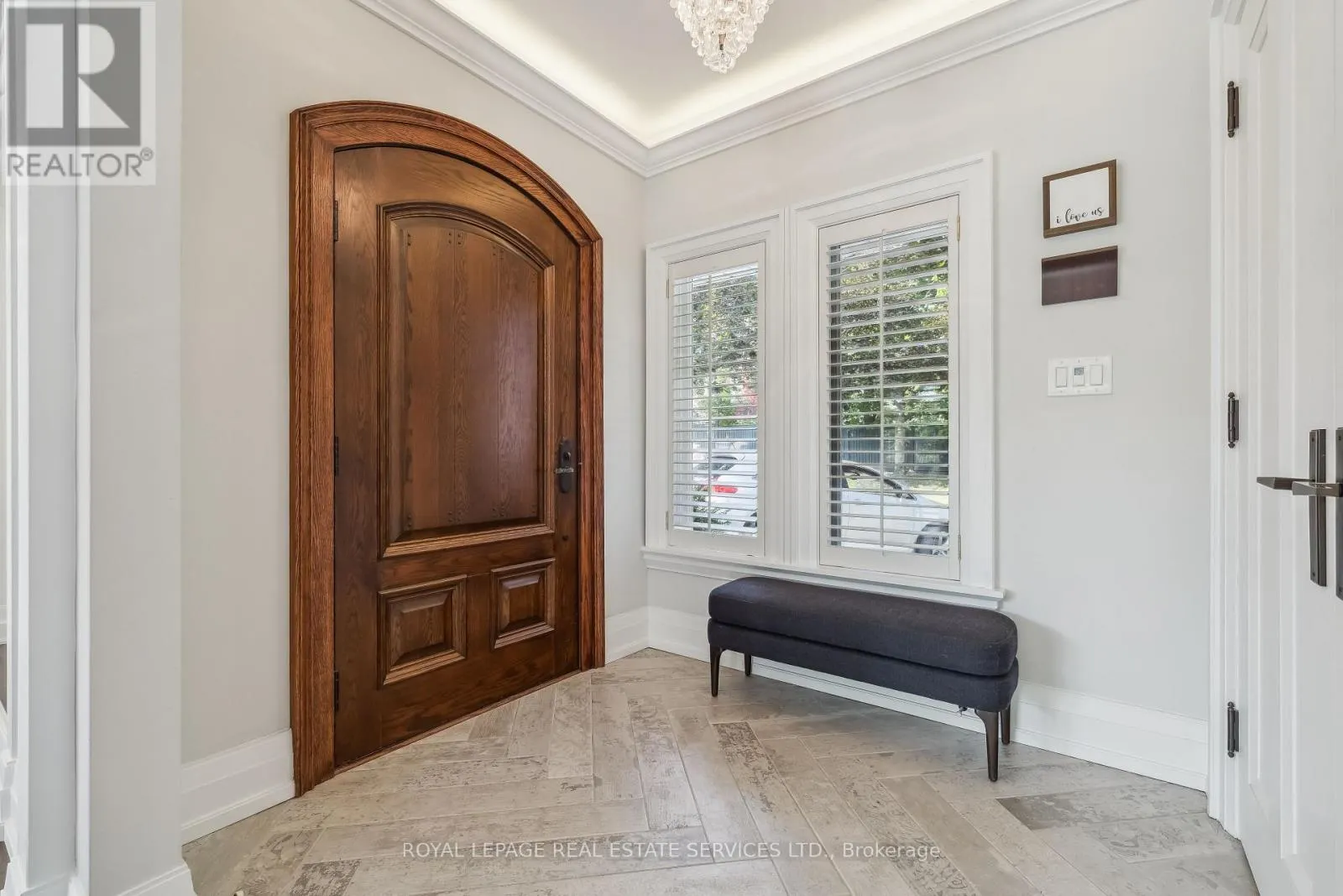 382 TRAFALGAR ROAD