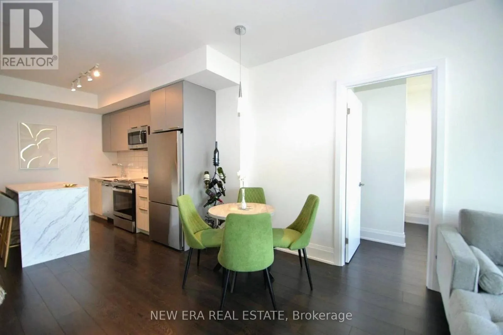1904 - 20 BRIN DRIVE