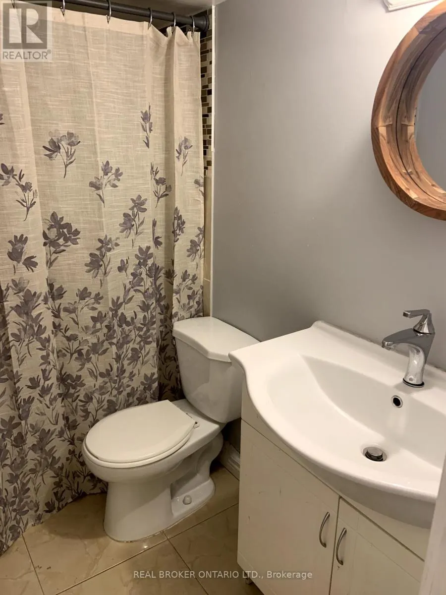 LOWER LEVEL - 827 ST CLARENS AVENUE