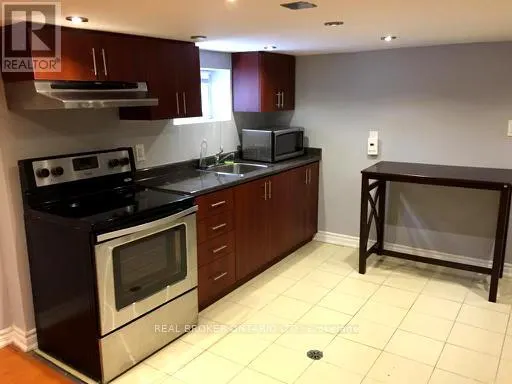 LOWER LEVEL - 827 ST CLARENS AVENUE