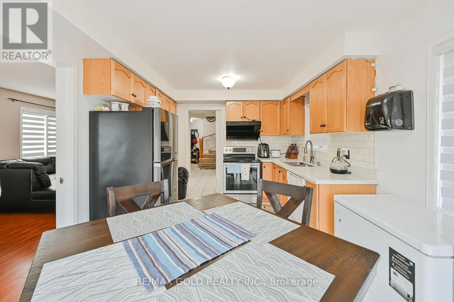 122 WHITE TAIL CRESCENT